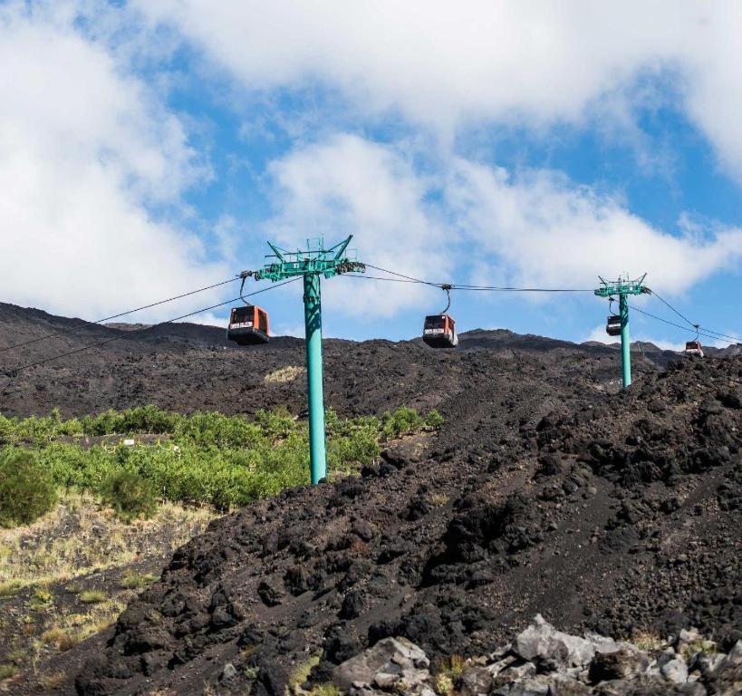 벨파소 Etnasentieri Wine House On Etna Mount 빌라 외부 사진