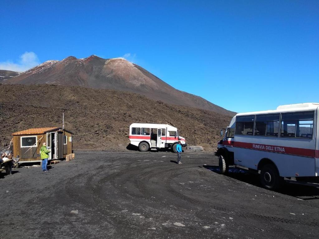 벨파소 Etnasentieri Wine House On Etna Mount 빌라 외부 사진