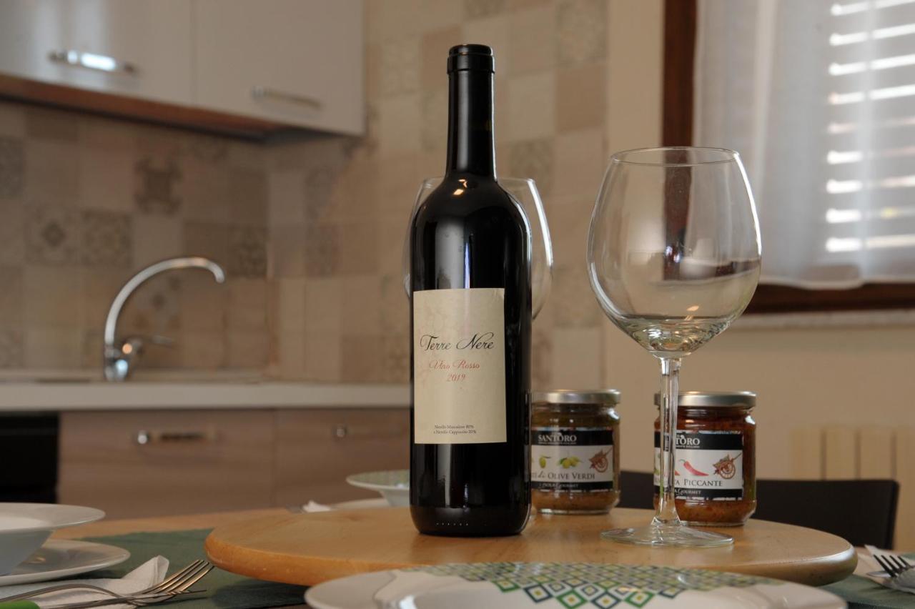 벨파소 Etnasentieri Wine House On Etna Mount 빌라 외부 사진